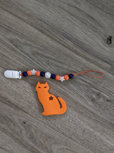 Load image into Gallery viewer, Silicone Teething Pacifier Clip