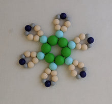 Load image into Gallery viewer, Flower Teether Toy