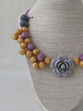 Load image into Gallery viewer, RTS -Flower Necklace