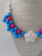 Load image into Gallery viewer, RTS -Flower Necklace